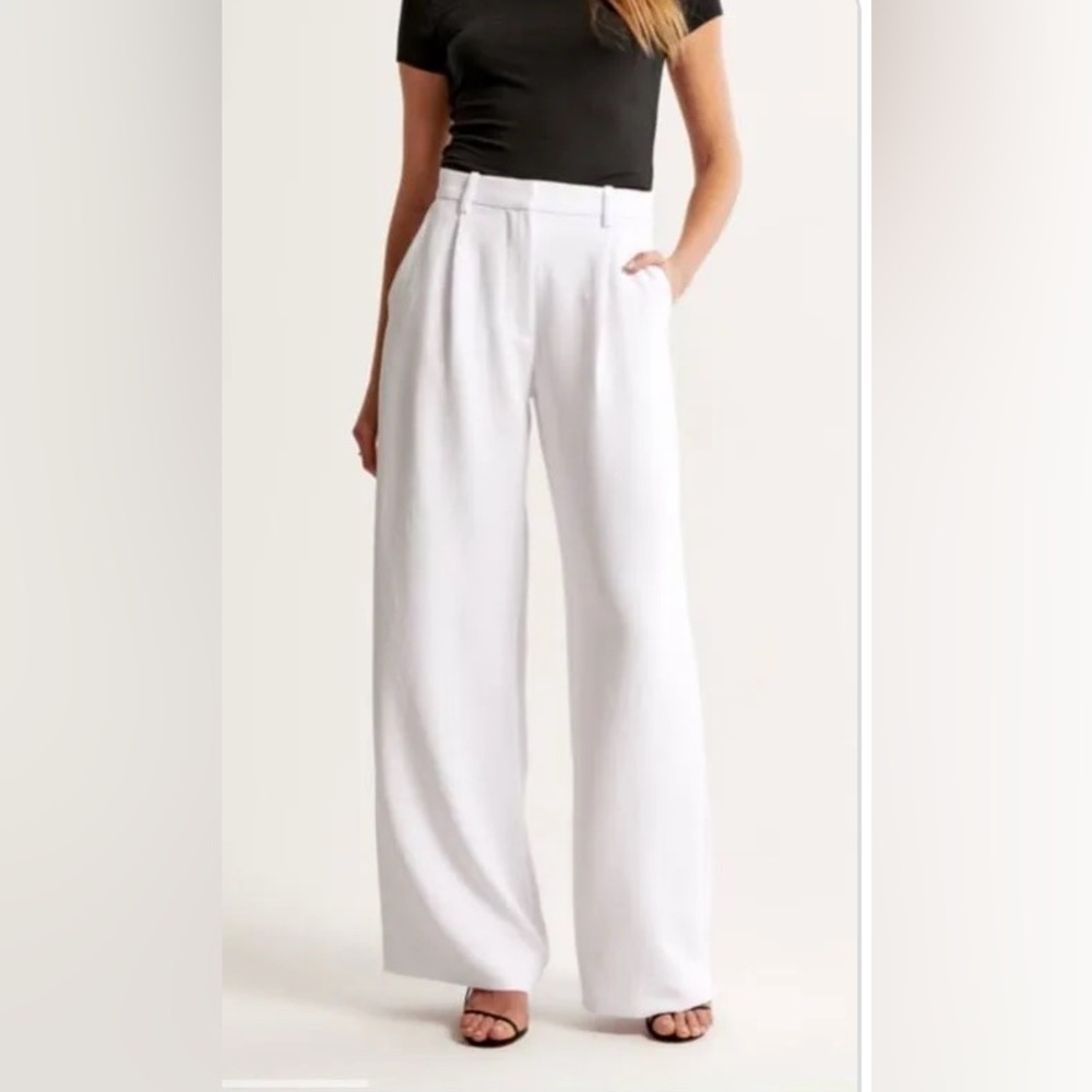 Abercrombie White Crepe Sloane Pants NWT 32L